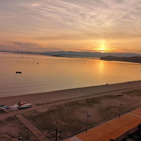 Precioso Apartamento En Primera Linea De Playa Vilagarcia de Arousa Εξωτερικό φωτογραφία